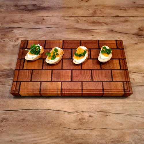 Woodwork NRW - Schneidebrett - Ioanna - Saftrille - Kirsche - Mahagoni - Brot