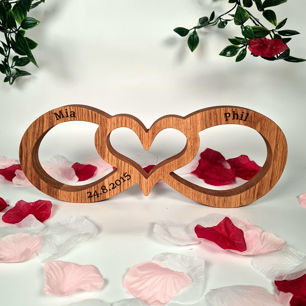 Unendlichkeitszeichen mit Herzen - Hochzeitsgeschenk
