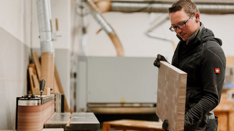 Wood Work NRW - Stirnholz Schneidebrett Kritscherblick auf Seite